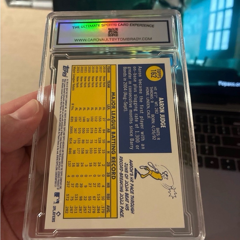 Aaron Judge Baseball Card - Picture 2 of 3